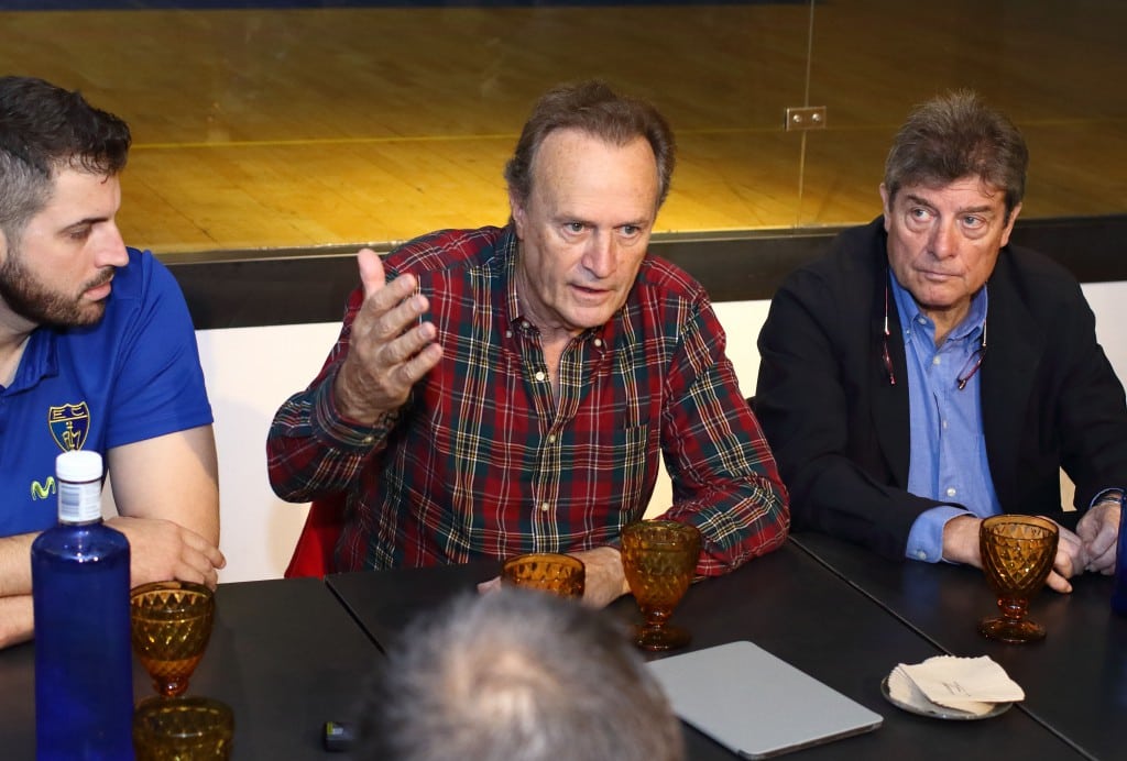 Un café con… Aíto García Reneses: “El jugador nunca debe perder las ganas de aprender”